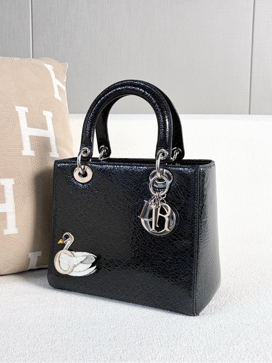 Dior | Lady Dior Five Swan Black Patent | Excellent Condition |Top Handle - Picture 4 of 9